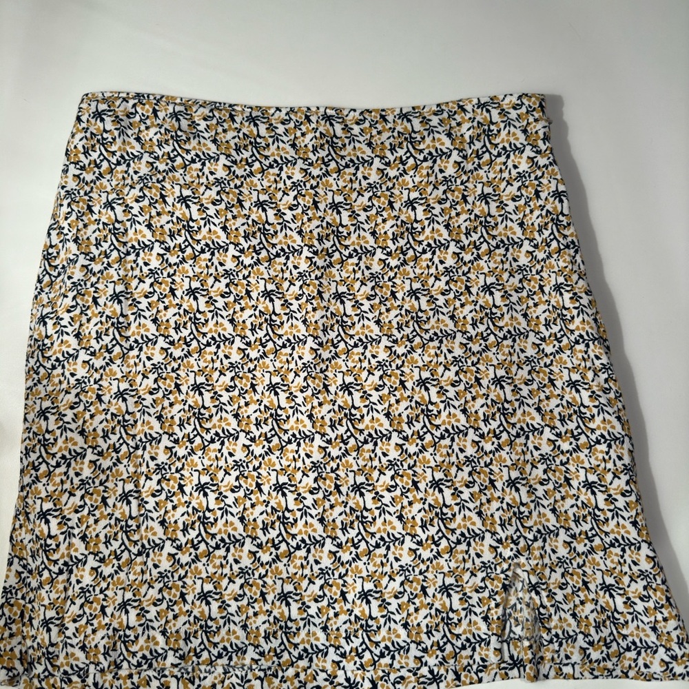 Abercrombie & Fitch Floral Print Skirt